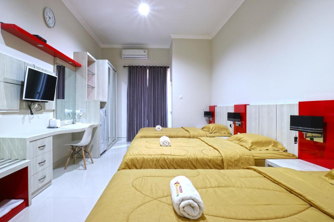 Velozip Kos Exclusive Daire Surabaya Dış mekan fotoğraf
