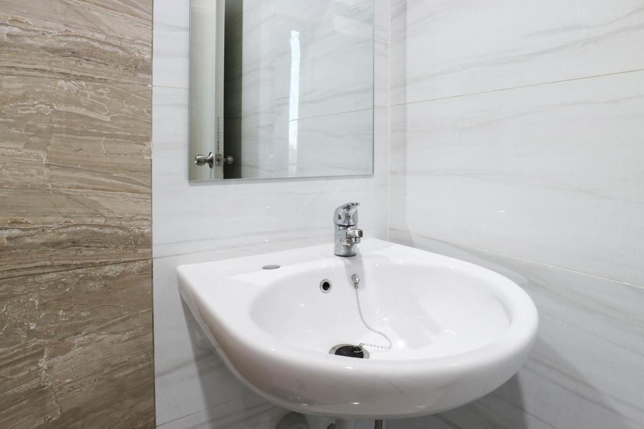 Velozip Kos Exclusive Daire Surabaya Dış mekan fotoğraf