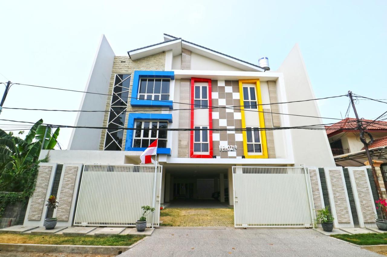 Velozip Kos Exclusive Daire Surabaya Dış mekan fotoğraf