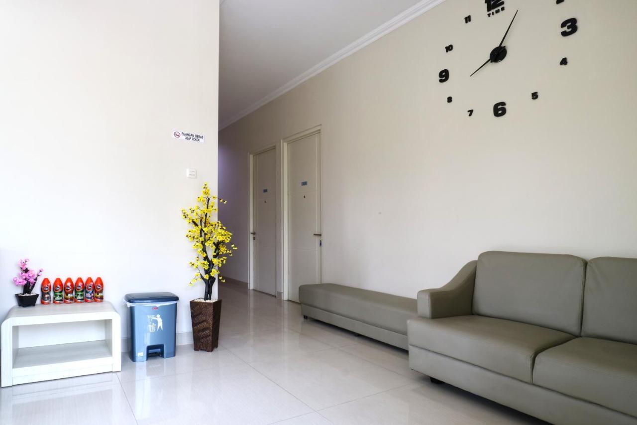 Velozip Kos Exclusive Daire Surabaya Dış mekan fotoğraf